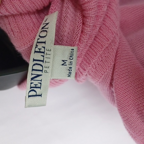 Pendleton Merino Wool Turtleneck, pink, EUC - Picture 5 of 7